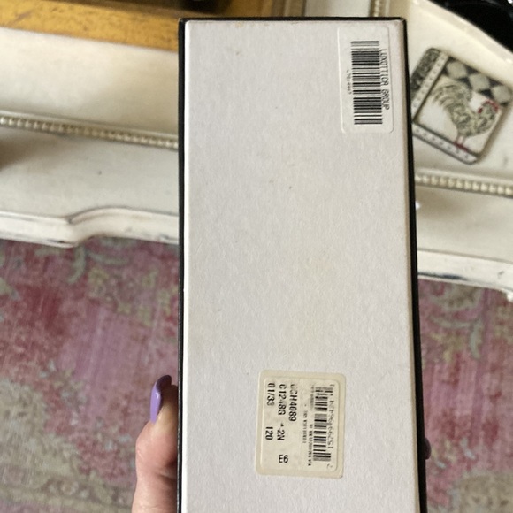 SOLD!SOLD! SOLD!🙂Chanel Rhinestone Sunglasses w/case and box - Picture 9 of 11